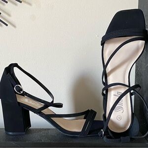 Stylish Black Strappy Square Toe Heels